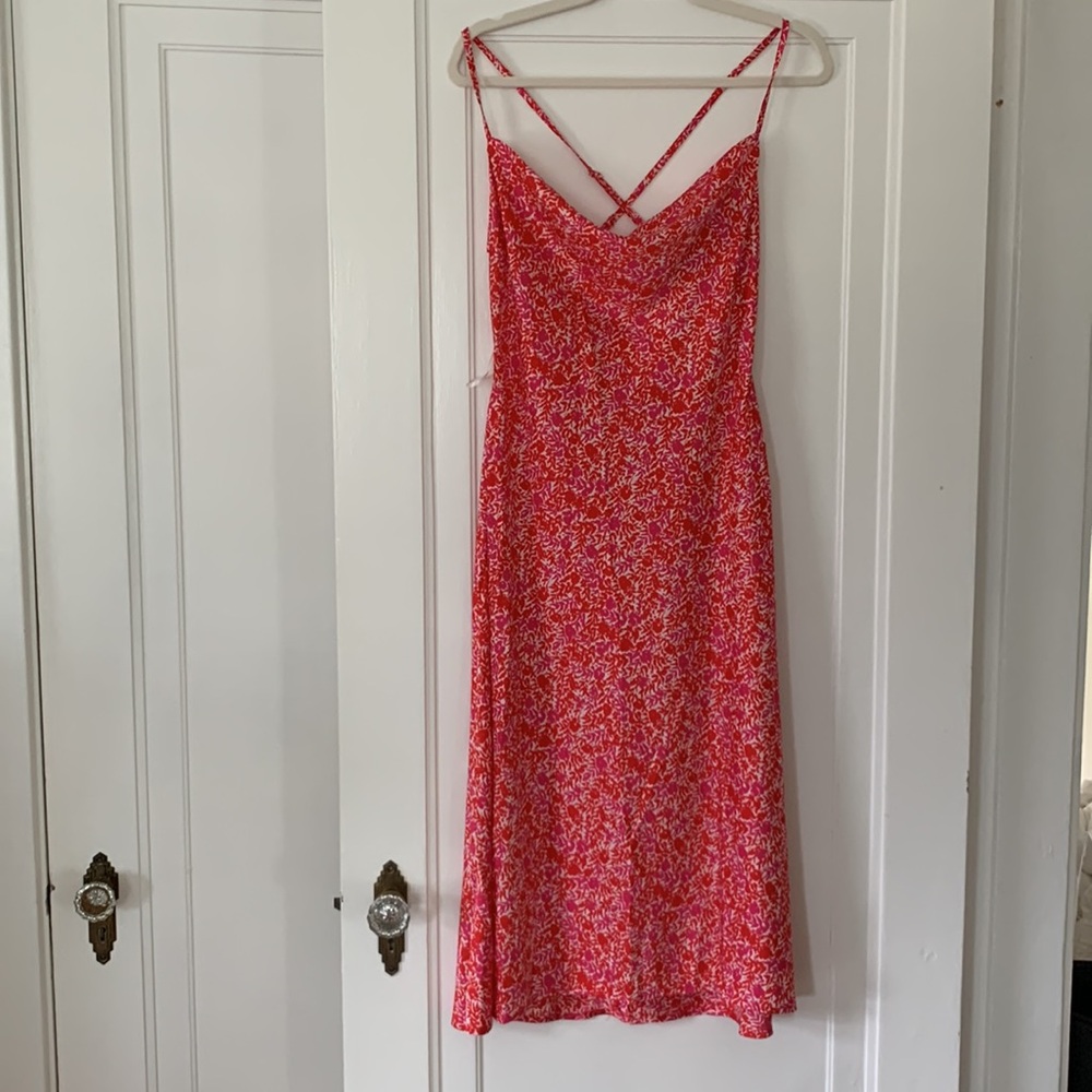 NWOT Vici RUBY FLORAL SATIN SLIP MIDI DRESS